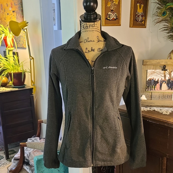 Columbia zipper front dark Grey Jacket - Picture 5 of 12